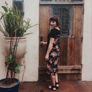 A&D Black Floral Daydreamer Tunic